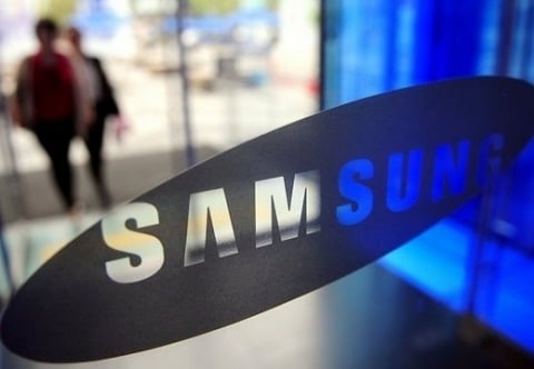 samsung logo caurspidigs