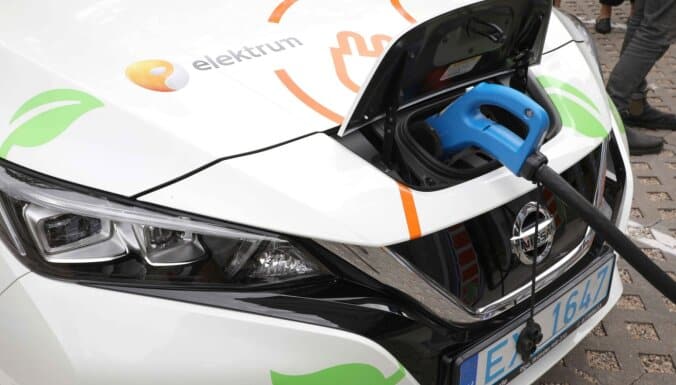 latvenergo elektroauto uzlades stacijas nissan leaf elektrum